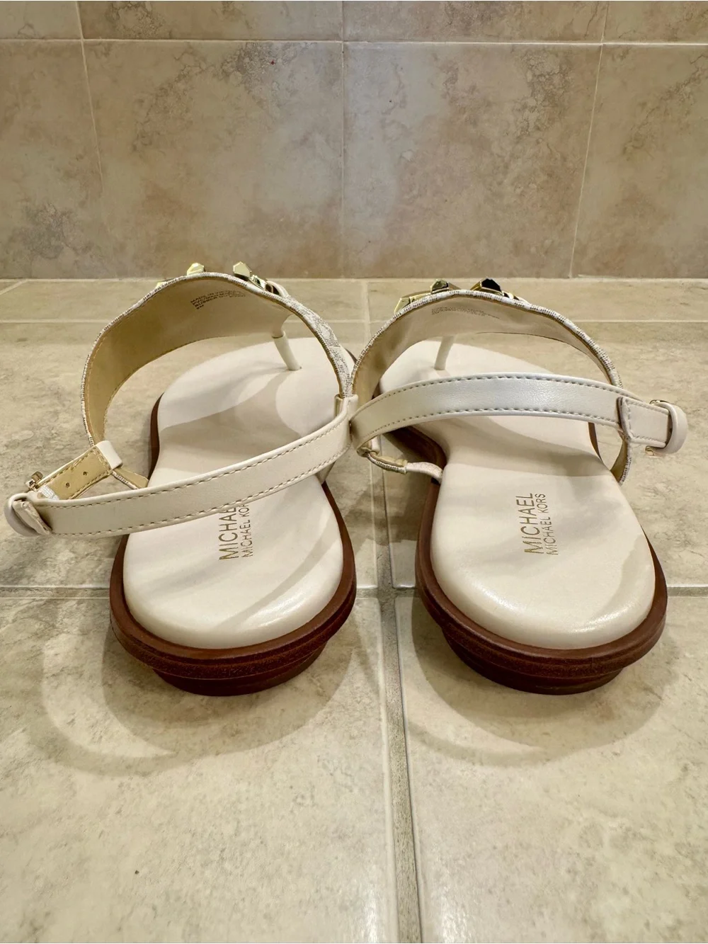 Michael Kors Reed Flat Thong Sandals Vanilla Gold Size 9 NWOT